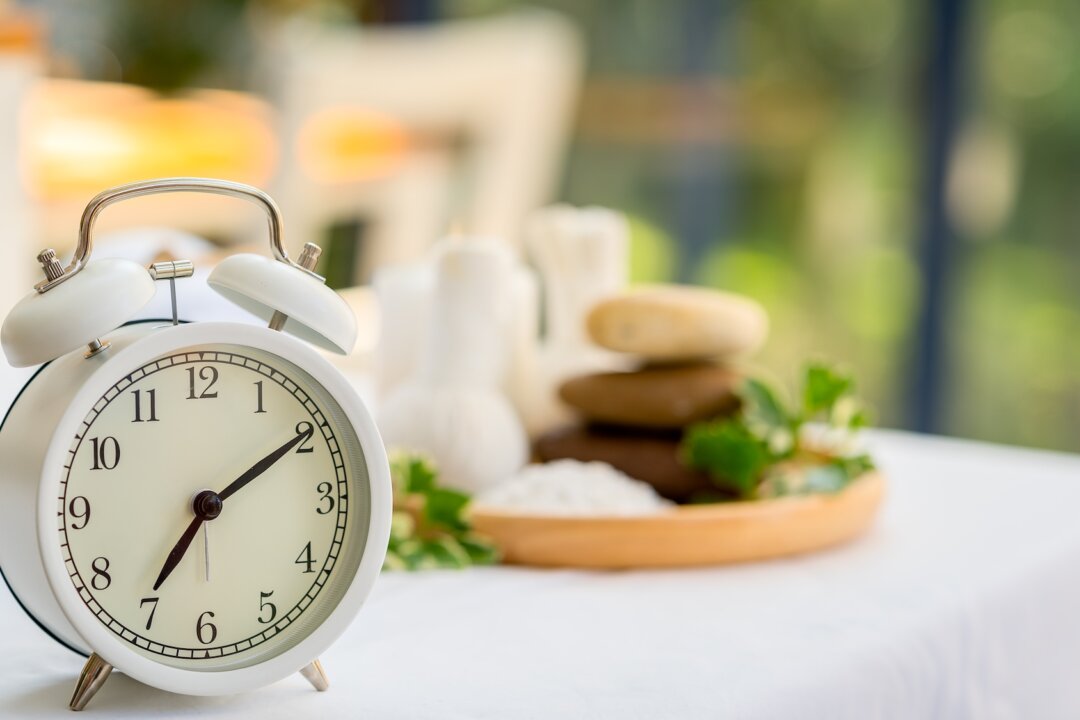 Want to Lose Weight Without Regaining? Intermittent Fasting May Help