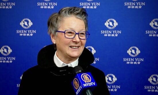 'I Feel Like I'm 3 Centimeters Taller and My Soul Has Risen,' Says Lawyer After Shen Yun