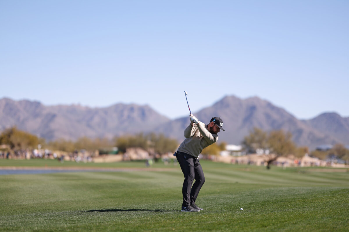 NextImg:Nick Taylor, Adam Hadwin Lead as WM Phoenix Open Called for Darkness