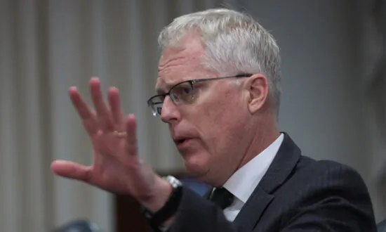 American Public Not Getting Full Story on Chinese Balloon, Says Former Acting Secretary of Defense