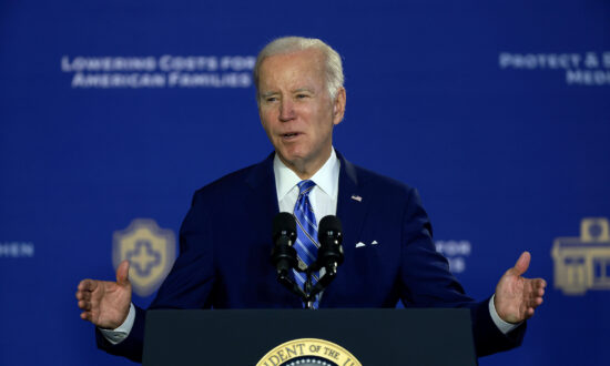 Biden Claims Chinese Spy Balloon ‘Not a Major Breach’