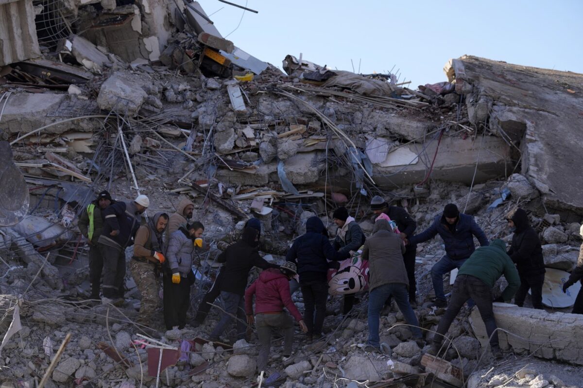 NextImg:Turkish Consulate Says Deadline for Canadian Rescue Teams in Quake Zone Has Passed