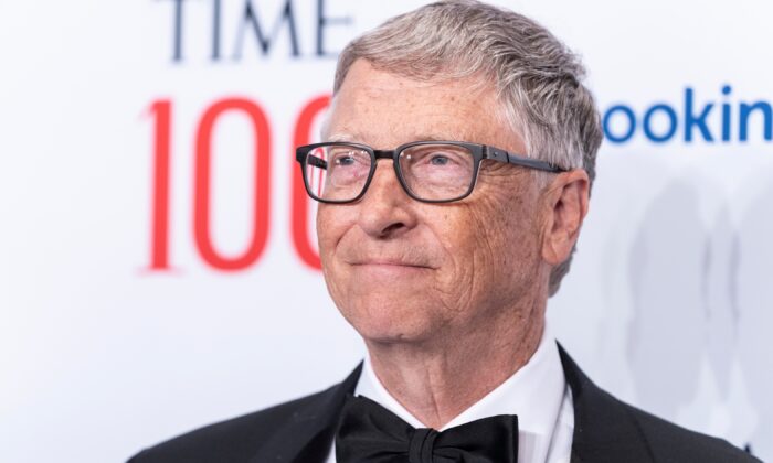  Bill Gates Finally Criticizes Jabs; What's His Next Scheme?