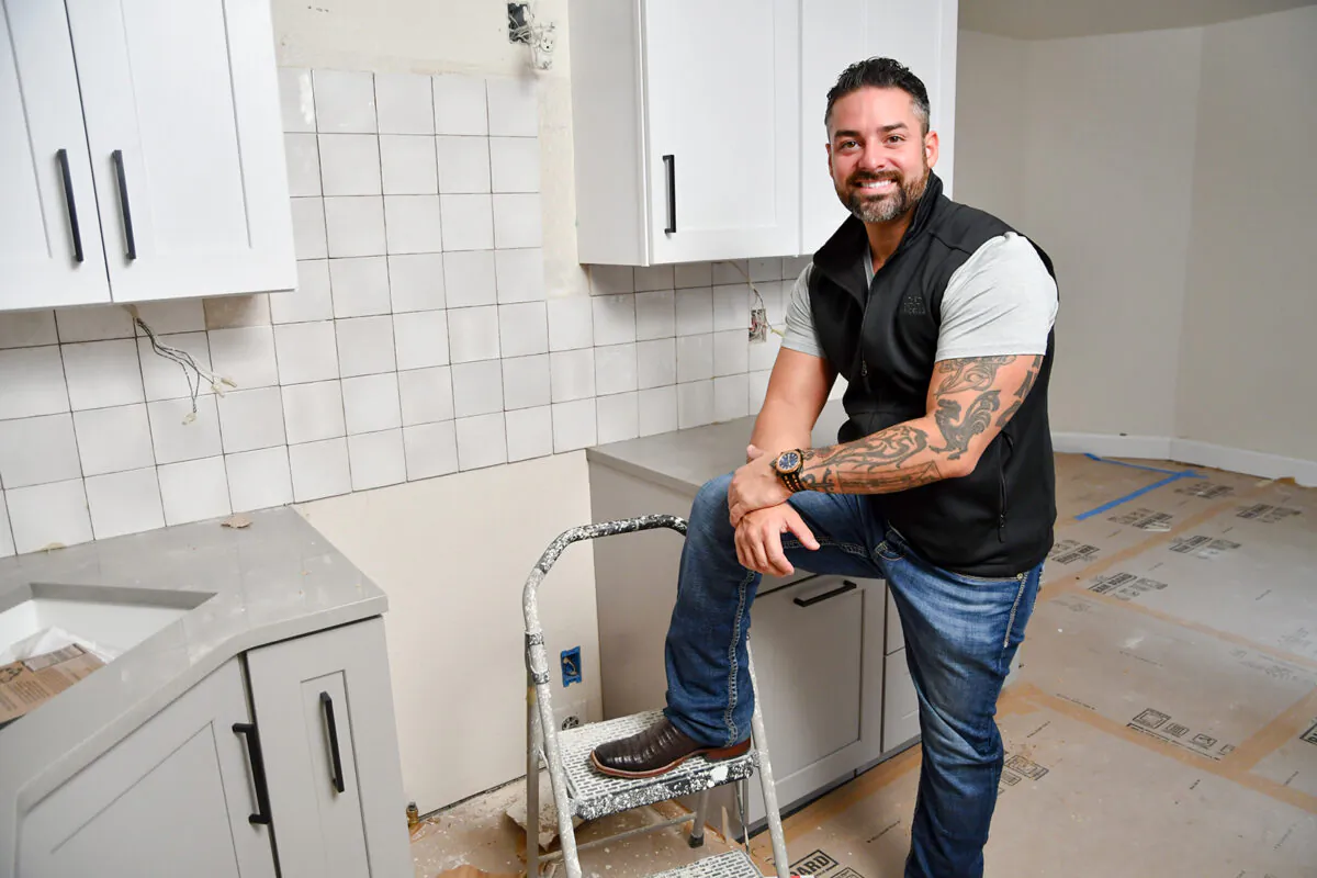 Rico León is helping Denver families navigate their worst home renovation nightmares as host of the new HGTV series “Rico to the Rescue.” (HGTV/TNS)