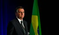 Bolsonaro Mulls Return to Brazil in Coming Weeks