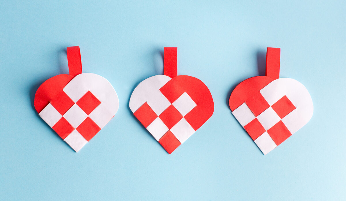 NextImg:Celebrating Love: A Valentine’s Craft for the Whole Family