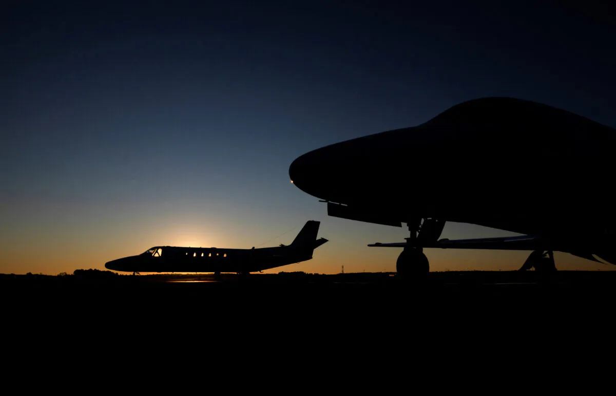 Planes sit on the tarmac at Columbia Metro airport in West Columbia, South Carolina, U.S., January 8, 2022. (Sam Wolfe/Reuters/File Photo)