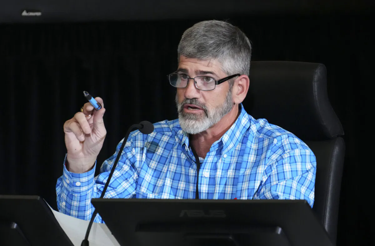 Freedom Convoy participant James Bauder appears as a witness at the Public Order Emergency Commission in Ottawa, on Nov 3, 2022. (Sean Kilpatrick/The Canadian Press)
