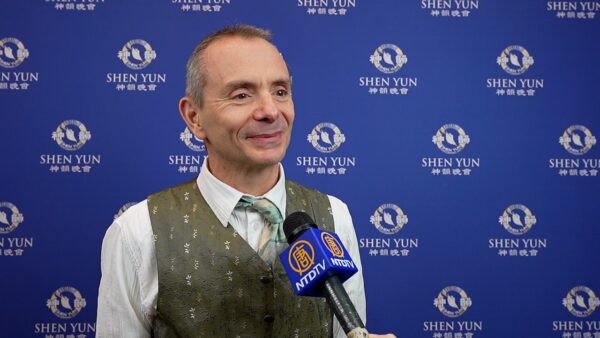 Shen Yun Calls Us 'Back to the Roots With True Things,' Says Engineer