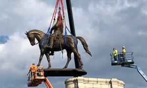 Virginia Donors Demand $3.6 Billion From University for Removing Ancestor’s Name