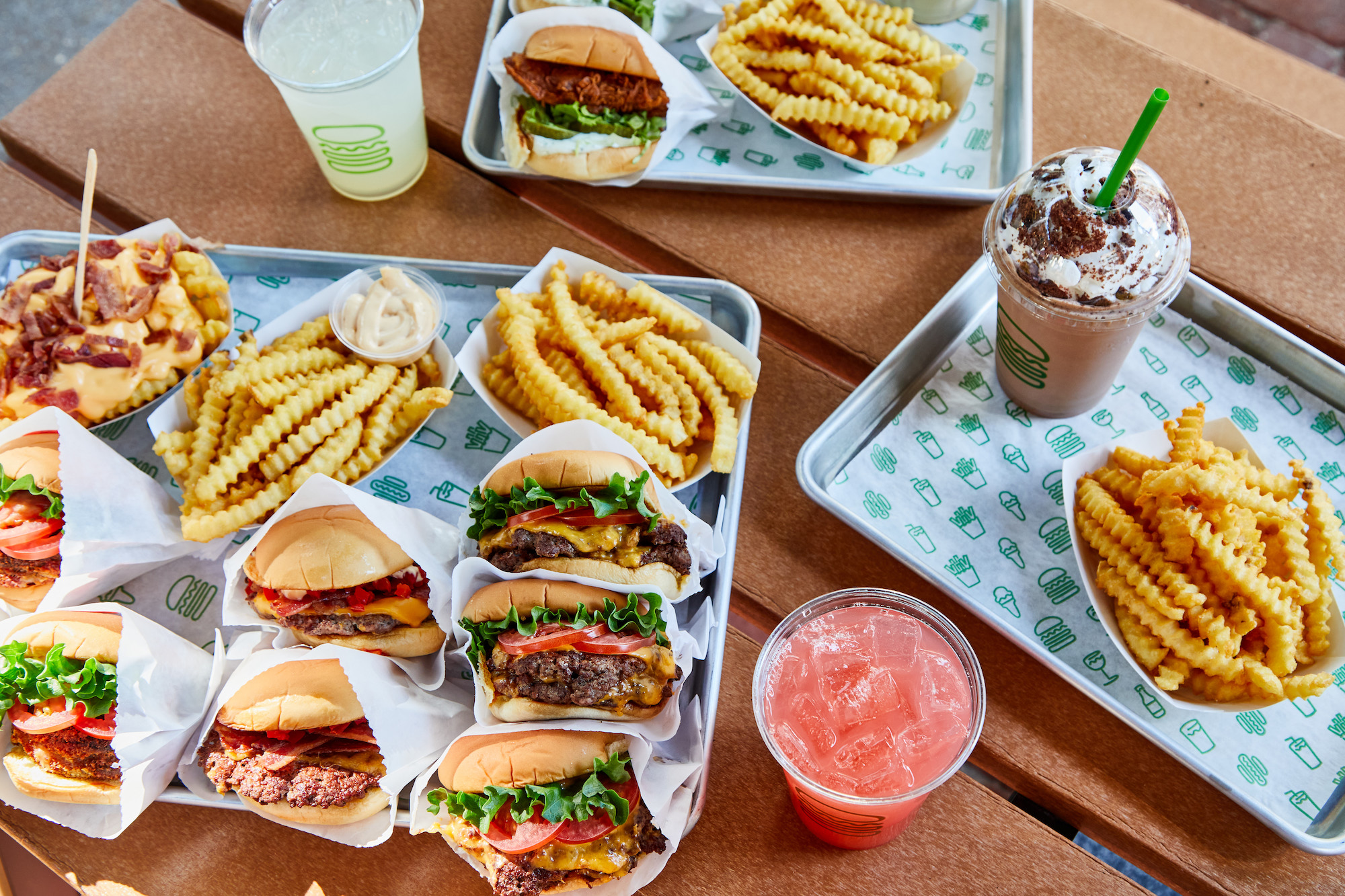 First Orange County Shake Shack to open Friday at Irvine Spectrum – Orange  County Register