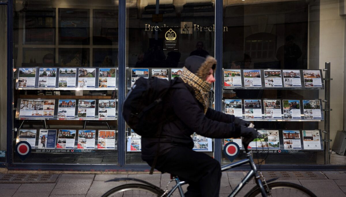 NextImg:Backlash Grows Against 15-Minute Cities Amid Fears of Curtailed Movement