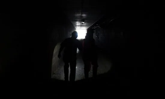 Desperate Rescue Operation Under Way for Missing Miners