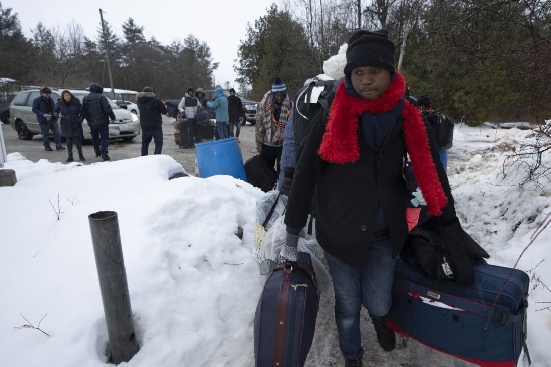 Ottawa Restores Full Coverage for Some Refugee Health Benefits