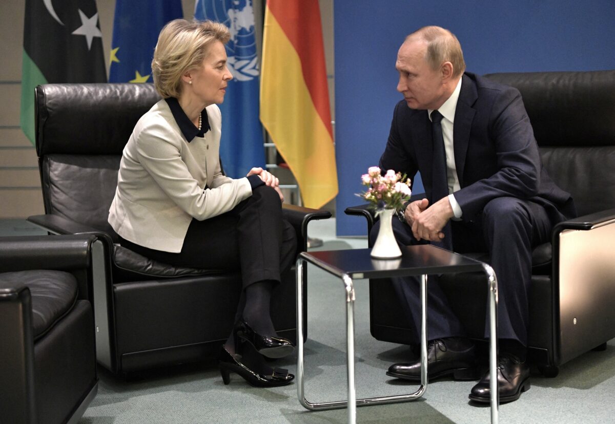 NextImg:EU Debates 11 Billion Euro Worth of Trade Curbs in New Russia Sanctions