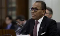 FAA Head Defends Safety of US Air Travel Despite Close Calls