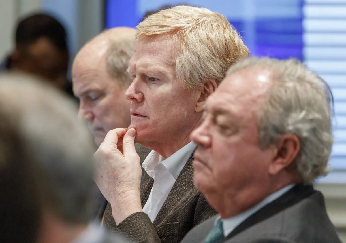 Alex Murdaugh (C) listens to a recording of himself retelling how he was shot in a bizarre roadside incident in Sept. 2021 during his double murder trial at the Colleton County Courthouse in Walterboro, S.C., on Feb. 16, 2023. (Grace Beahm Alford/The Post And Courier via AP, Pool)