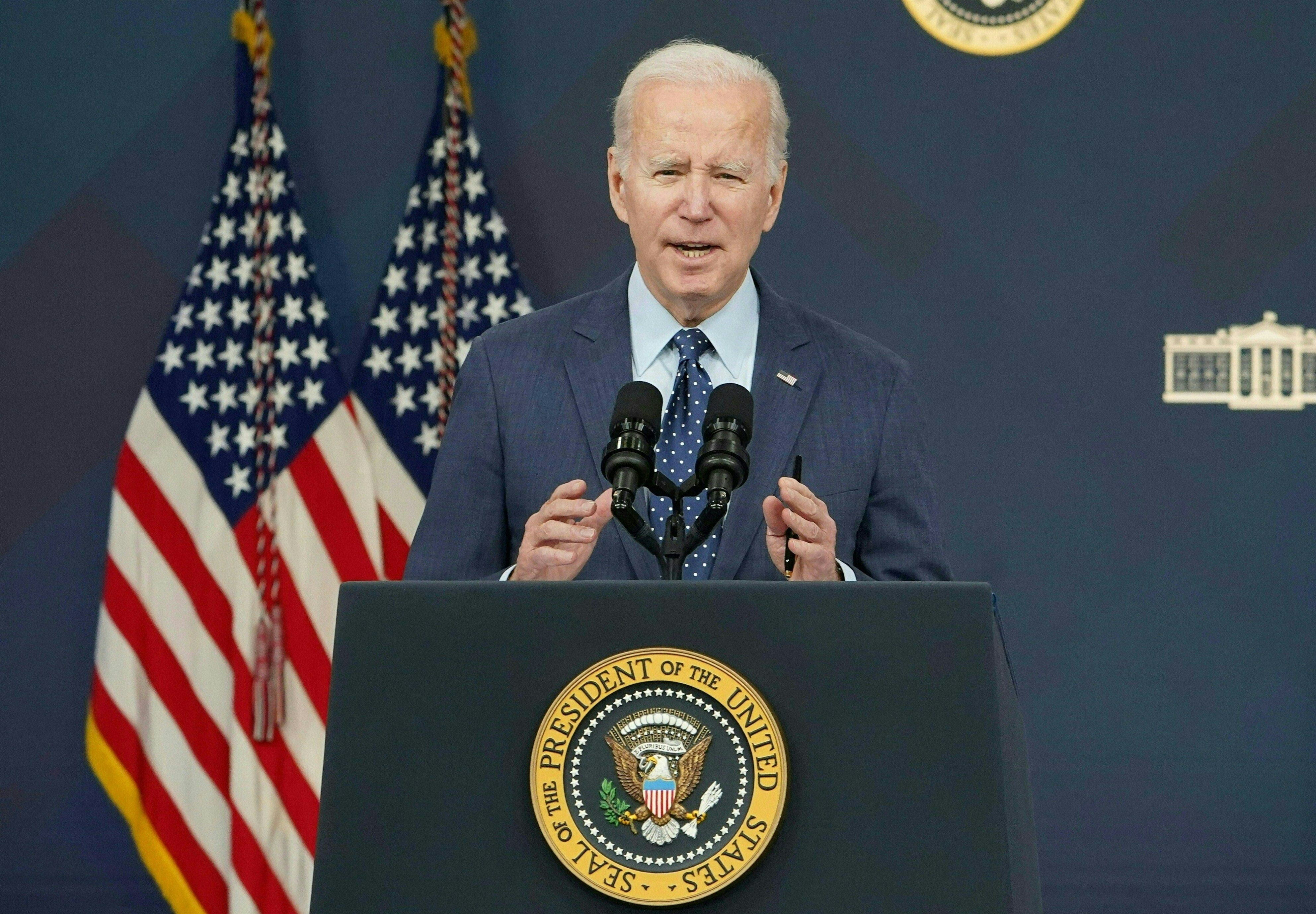 Biden Issues Executive Order Promoting Equity Using 'Woke AI' - Vimarsana News
