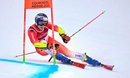 Swiss Skier Odermatt Wins Giant Slalom, 2nd Gold at Worlds