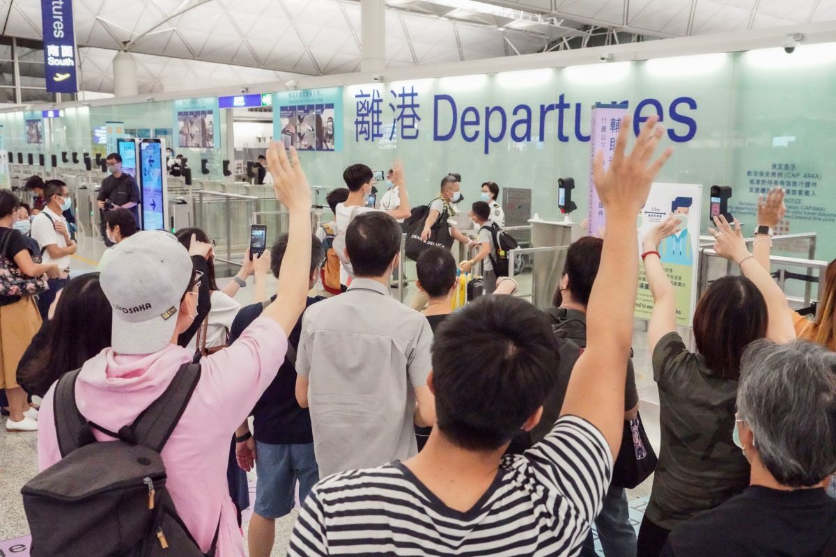 NextImg:Hong Kong Population Drops For Third Year in a Row
