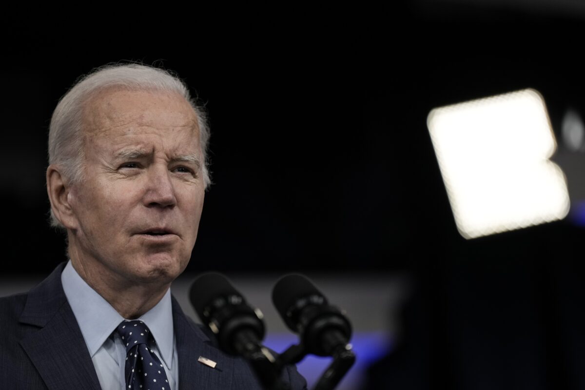 NextImg:White House Doctor Says Biden 'Healthy' and 'Fit to Serve' as President