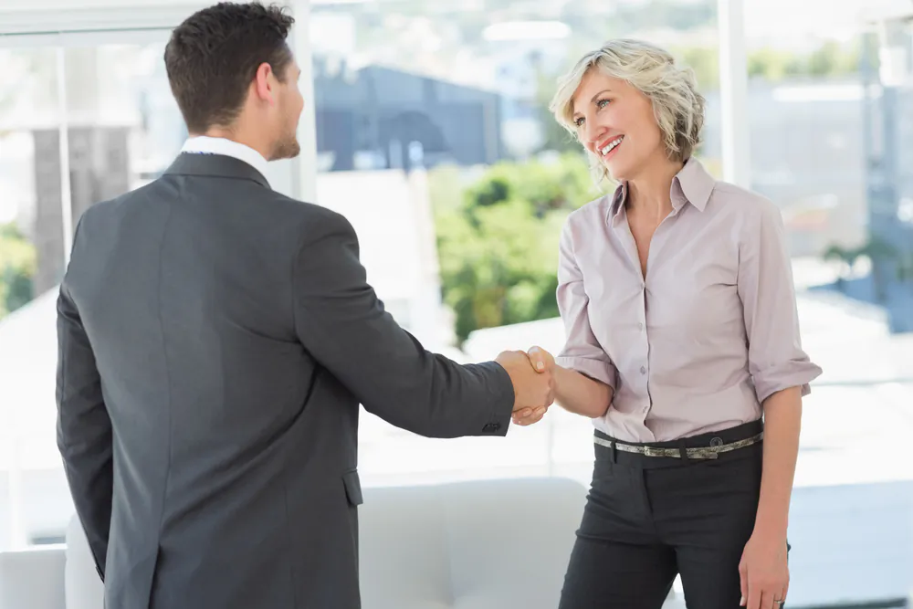 However the relationship ended, comporting yourself with politeness will add a graciousness to any further interactions. (wavebreakmedia/Shutterstock)
