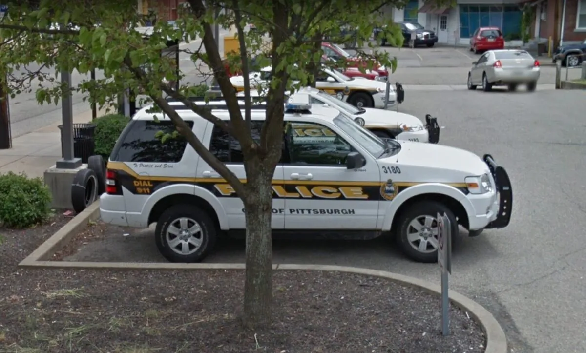 Pittsburgh police car. (Screenshot via Google)
