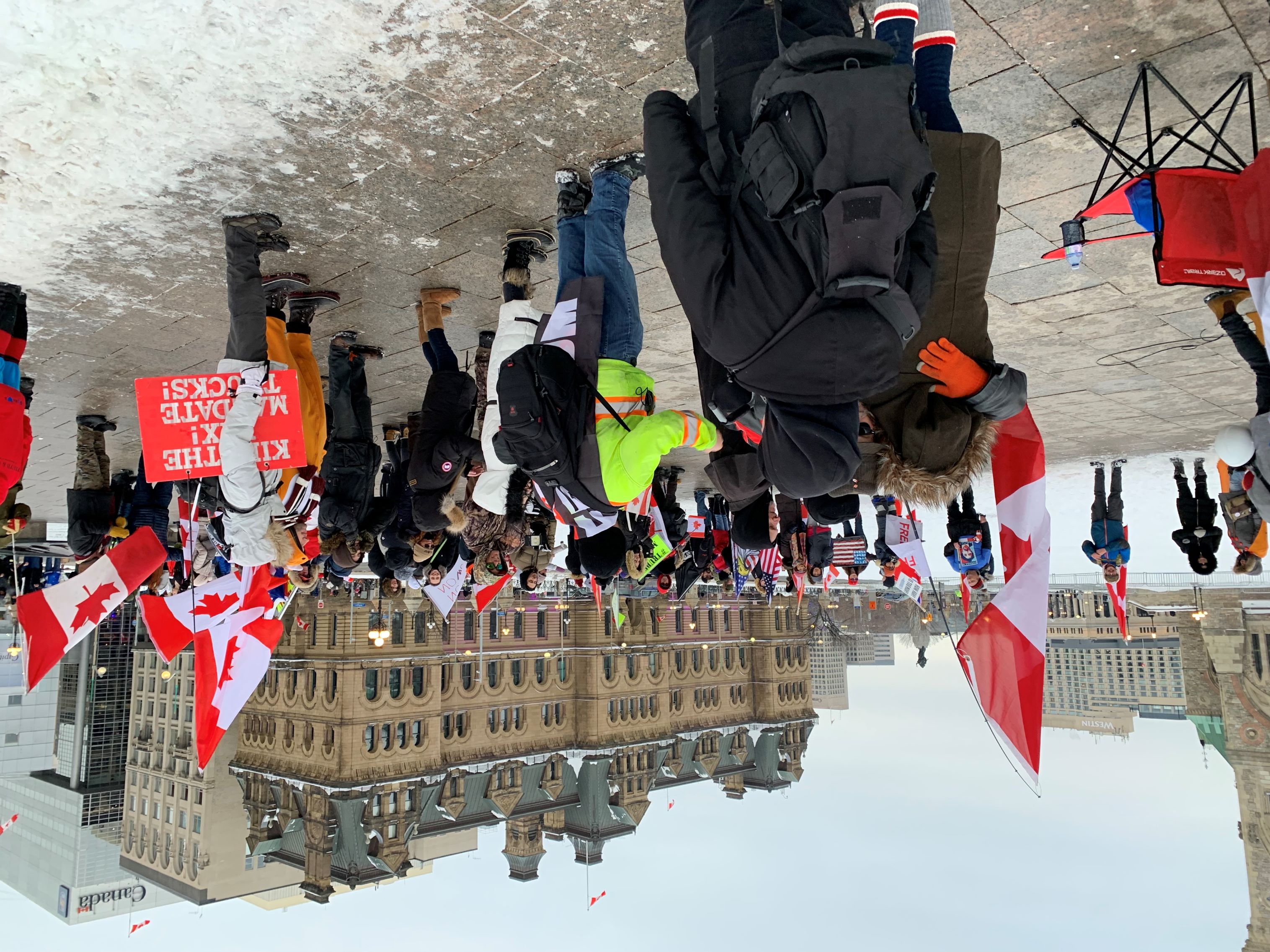 Protesters Mark Anniversary of Police Crackdown on Freedom Convoy in Ottawa Under Emergencies Act - Vimarsana News