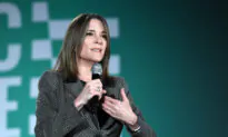 Marianne Williamson Kicks Off 2024 Presidential Campaign