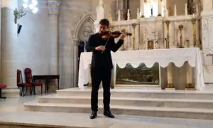 Johann Sebastian Bach: Partita No. 2 BWV 1004, Sarabande, Gigue and Chaconne