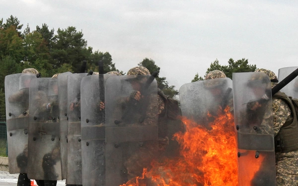 NextImg:A Veteran's Perspective: Peace Enforcement Is Not the Same as Peacekeeping