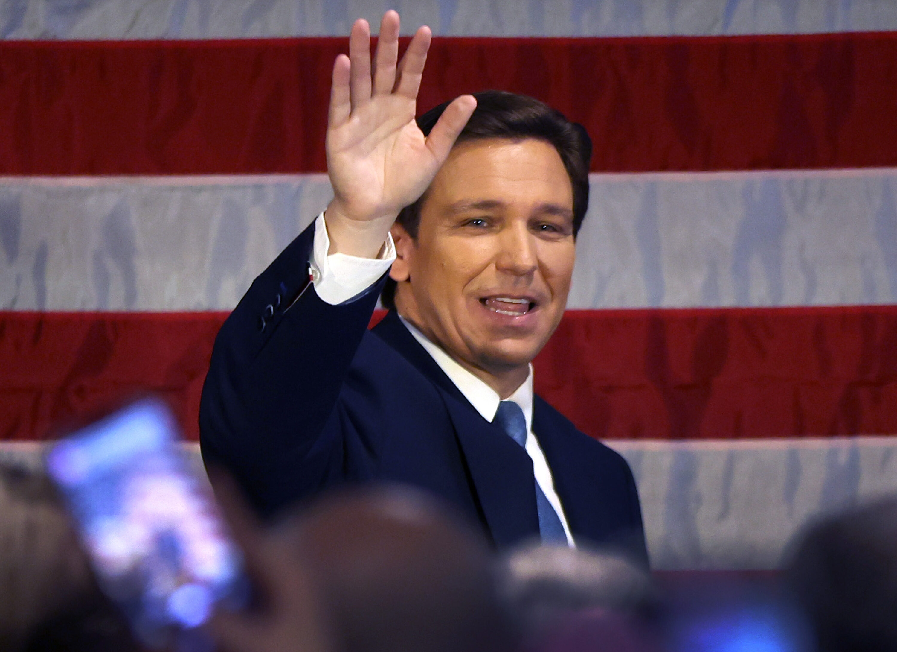 Stealth Issue in Tallahassee: Must DeSantis Resign to Run? - Vimarsana News