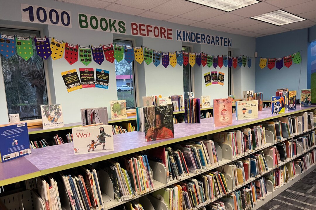 Children's books are displayed in the Alachua branch of the Alachua Country Library District in Florida on Feb. 17, 2023. (Nanette Holt/The Epoch Times)