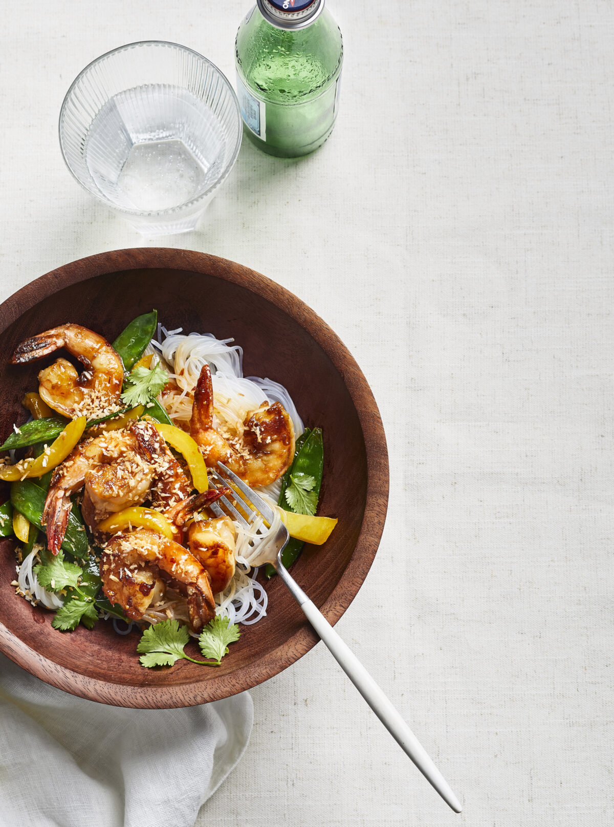 NextImg:Who Needs Takeout When You Can Make These Delicious Shrimp Noodle Bowls?