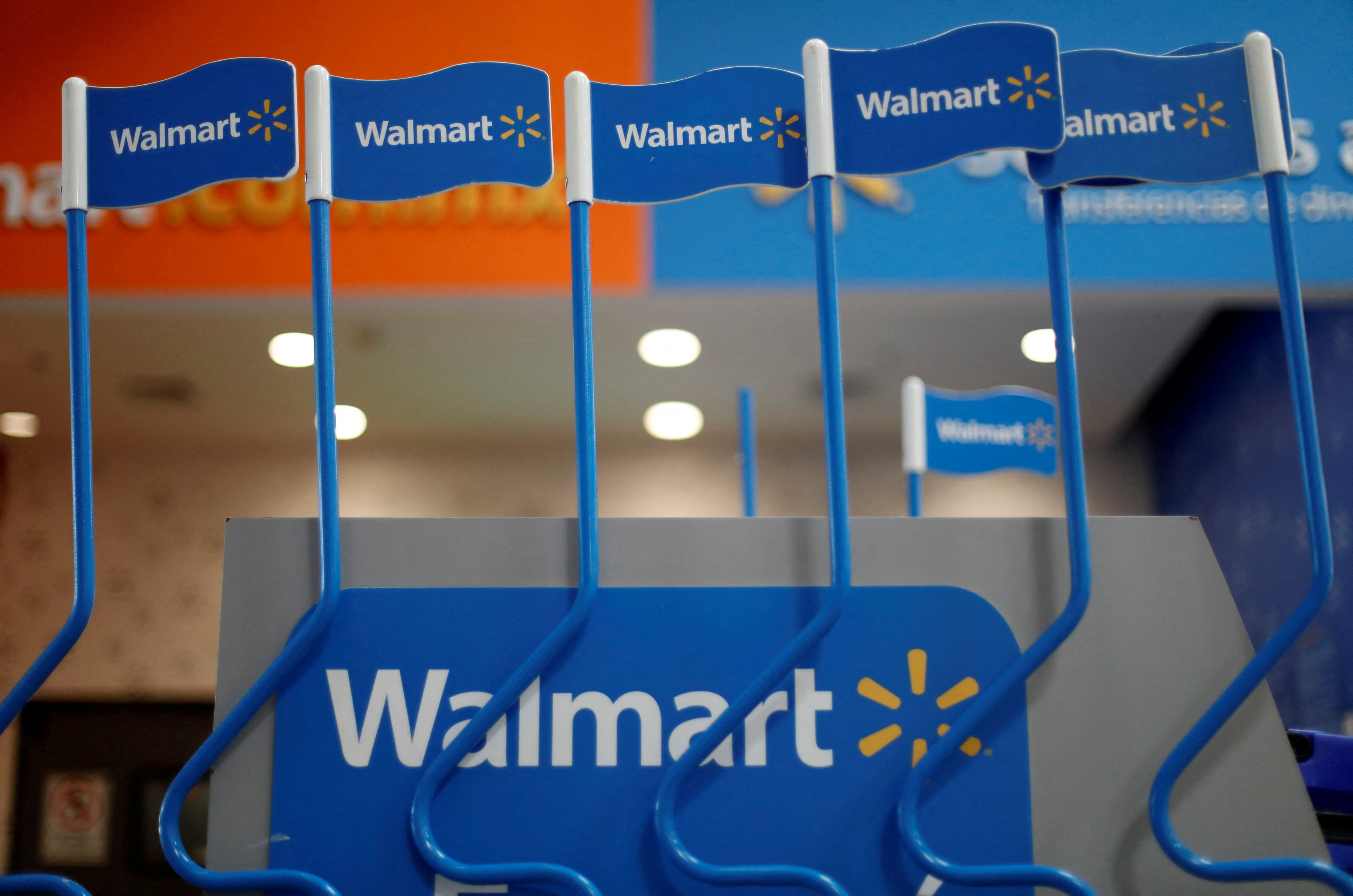 Walmart Gets Cautious on Economic Outlook, Sees Lower 2023 Performance - Vimarsana News