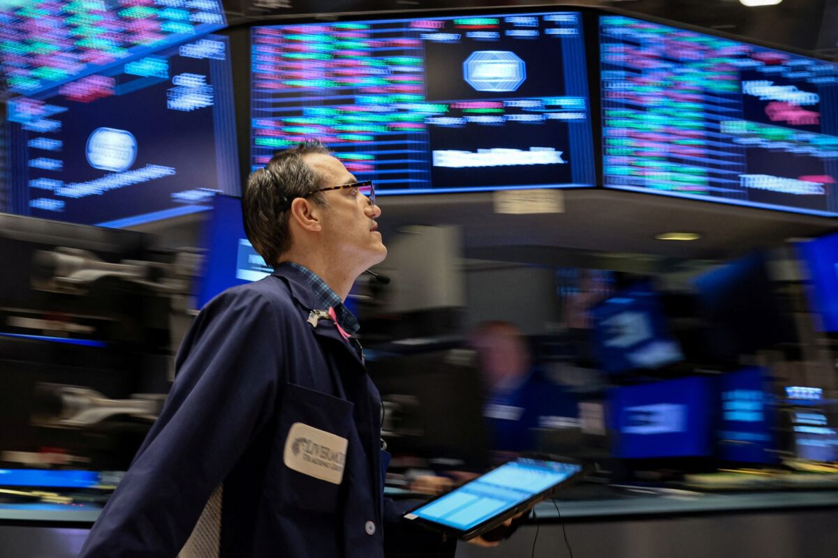 NextImg:Wall Street Slides at Open as Walmart, Home Depot Forecasts Disappoint