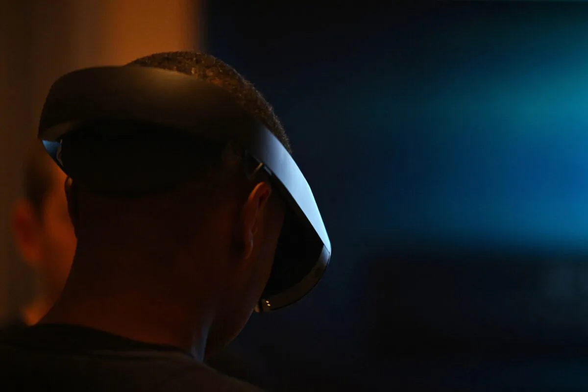Undated image of a man wearing a virtual reality (VR) headset. (Robyn Beck/AFP via Getty Images)
