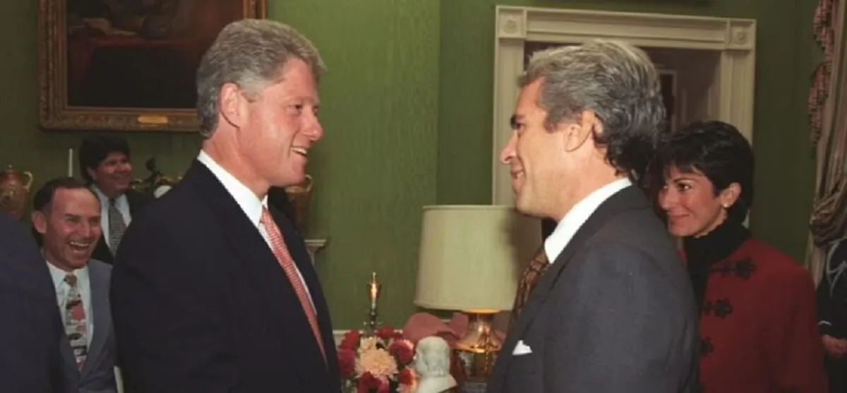 Then-President Bill Clinton welcomes Jeffrey Epstein and Ghislaine Maxwell to the White House in 1993. (William J. Clinton Presidential Library)