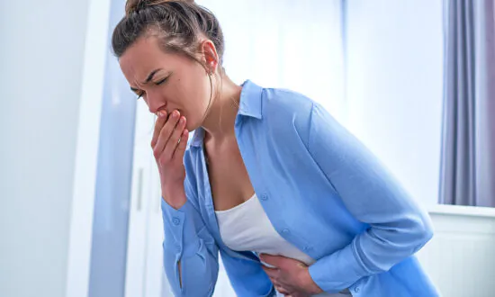 Norovirus Outbreaks Climb: Symptoms to Watch for, Home Remedies