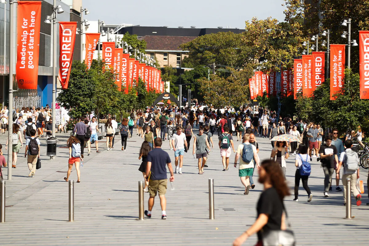 Students walk around Sydney University in Sydney, Australia, on April 6, 2016. (Brendon Thorne/Getty Images)