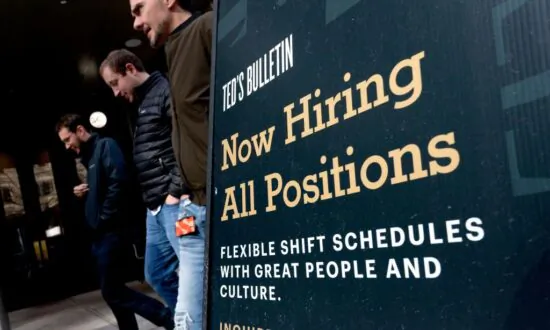 The ‘Great Resignation’ Continues as Workers Look to Change Jobs: Survey