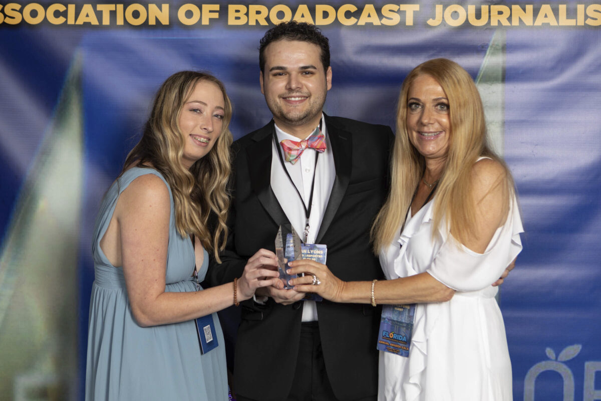 NextImg:TV Station Identifies Reporter Killed in Florida Shooting Spree