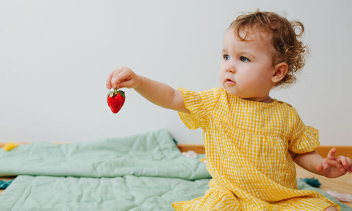 Even Hungry Babies Are Willing to Share