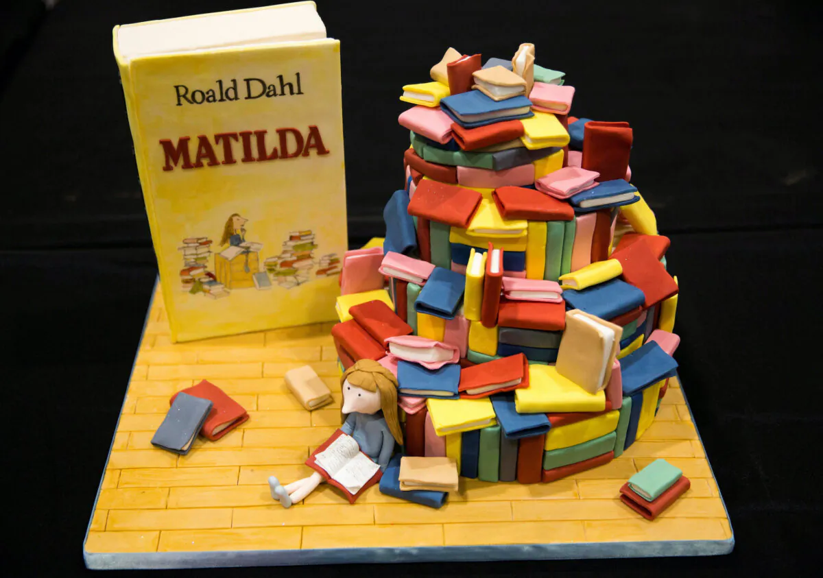 A cake decorated in the style of the Roald Dahl children's book "Matilda" is displayed at the Cake and Bake show in London, on Oct. 3, 2015. (Neil Hall/Reuters)