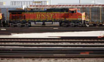 Train Derails in North Dakota Without Hazardous Spills