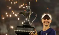 Krejcikova Stuns Top-Ranked Swiatek to Claim Dubai Crown