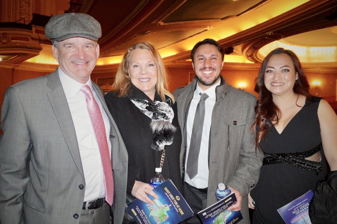 Doug Gallwas (L) with his wife, Patti, and other family members at Shen Yun Performing Arts at the Orpheum Theatre on Feb. 25 (Sherry Dong/The Epoch Times)