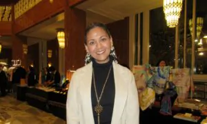Shen Yun Is Beneficial and Very Valuable to Our Society, Says University Director