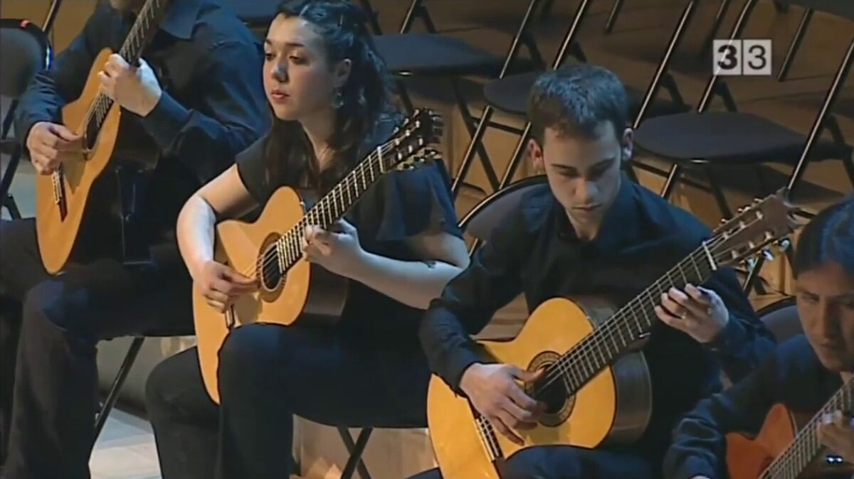 NextImg:A. Vivaldi: Concerto in D Major - 3rd Mov. Allegro | Orquestra de Guitarres de Barcelona a L'Auditori