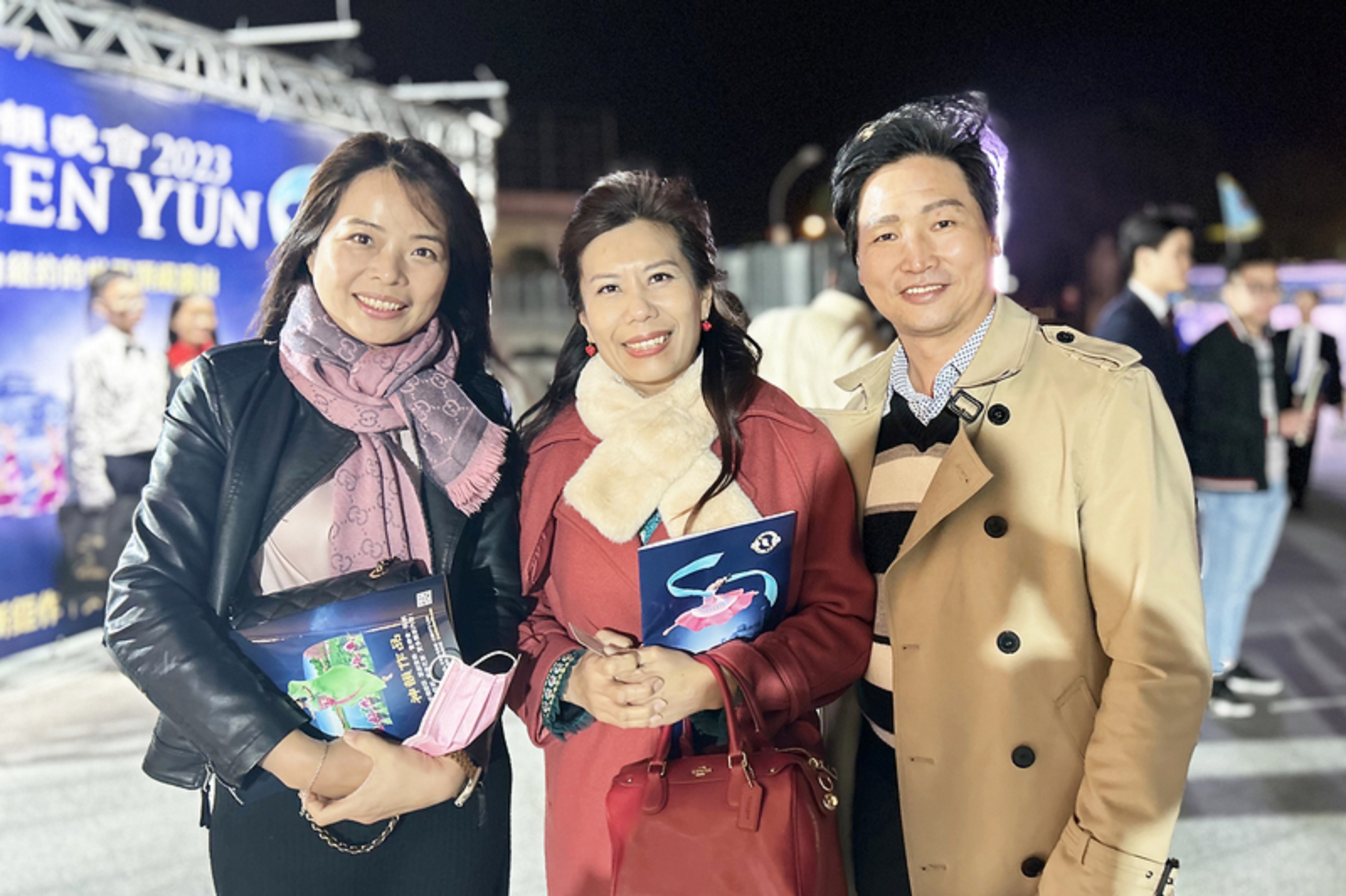 Rotary International Directors Attend Shen Yun: 'Flawless and Miraculous' - Vimarsana News